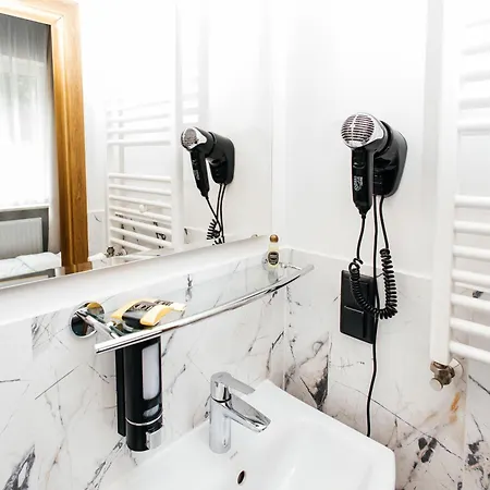 Elegant Apartments Познань Екстер'єр фото