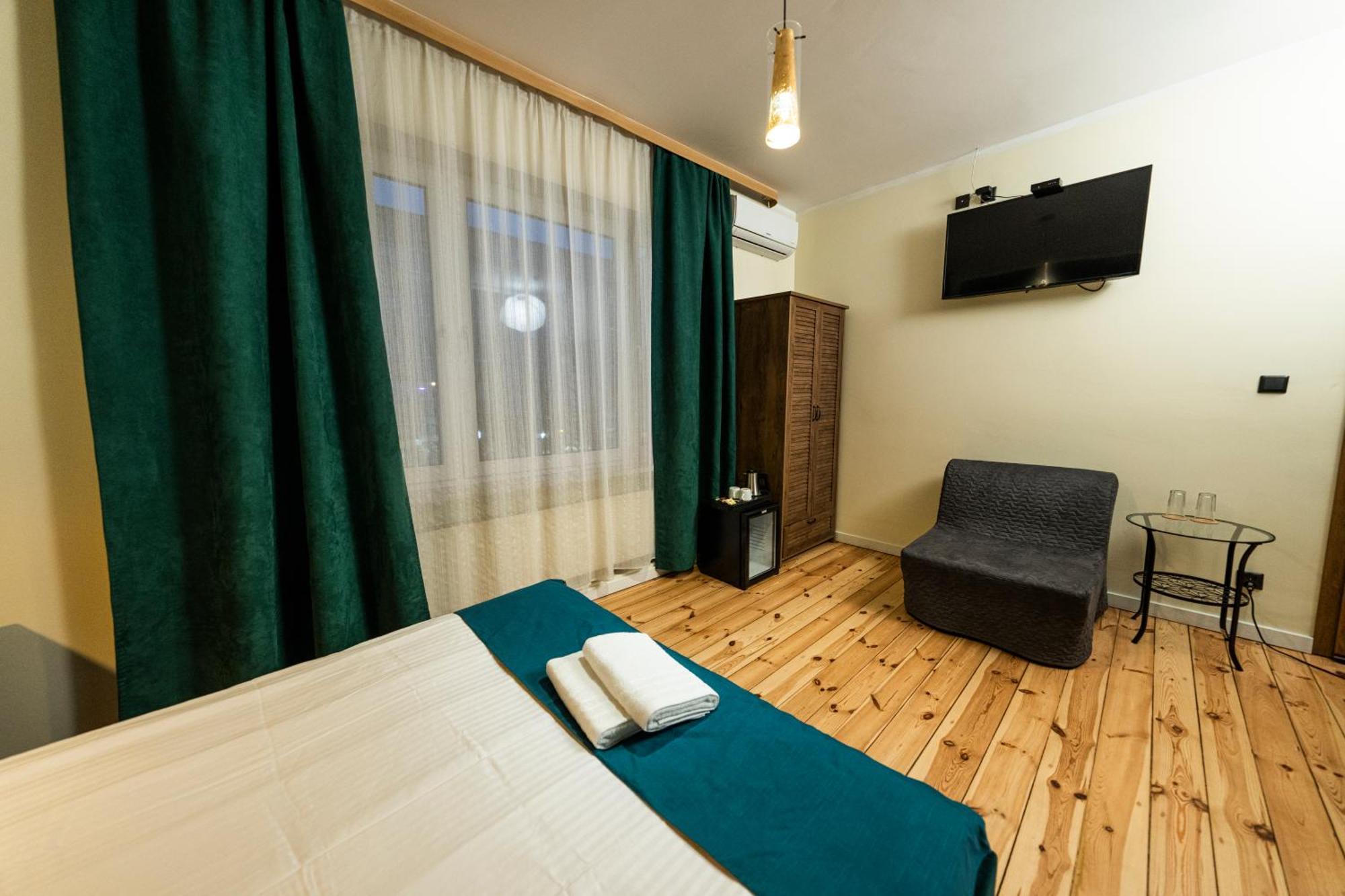 Elegant Aparthotel *
